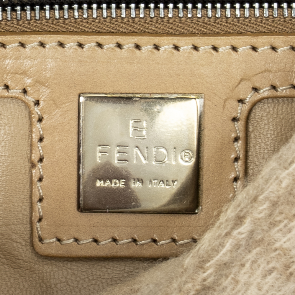 Fendi Baguette - Picture 10 of 10